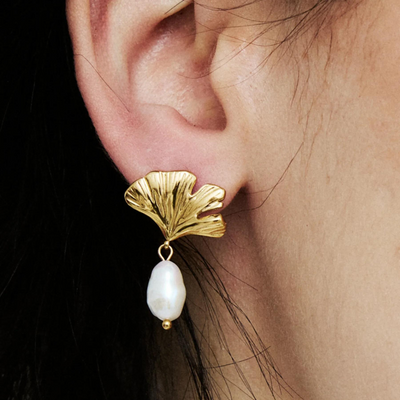 Anne Earrings (Gold)