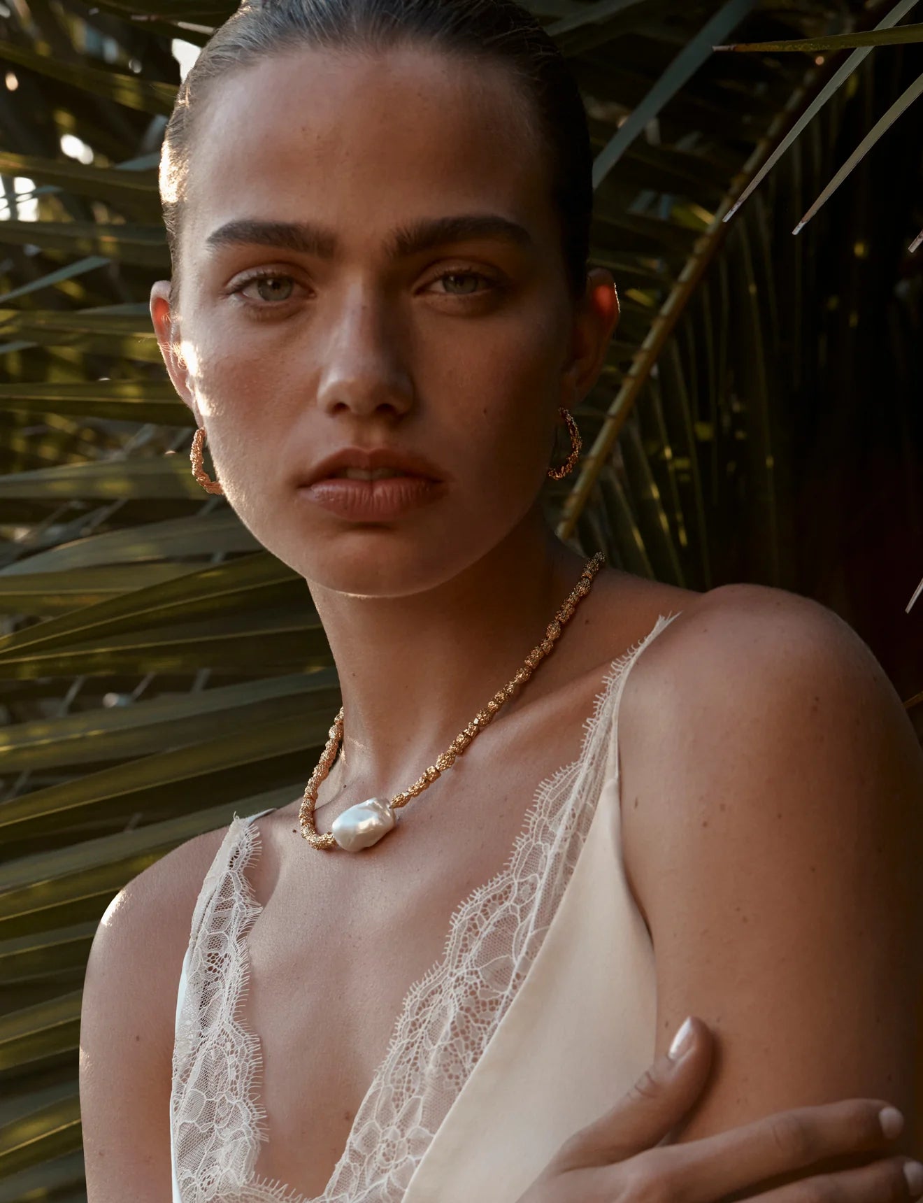 Grande Tulip Necklace
