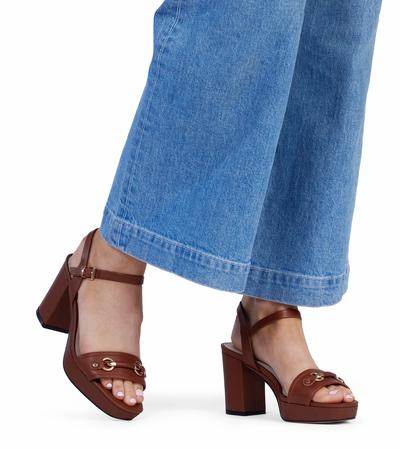 Olivia Heel (Walnut)