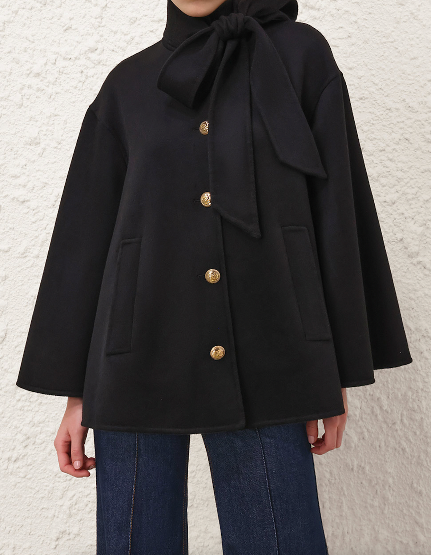 Hypnotic Pussybow Coat (Black)