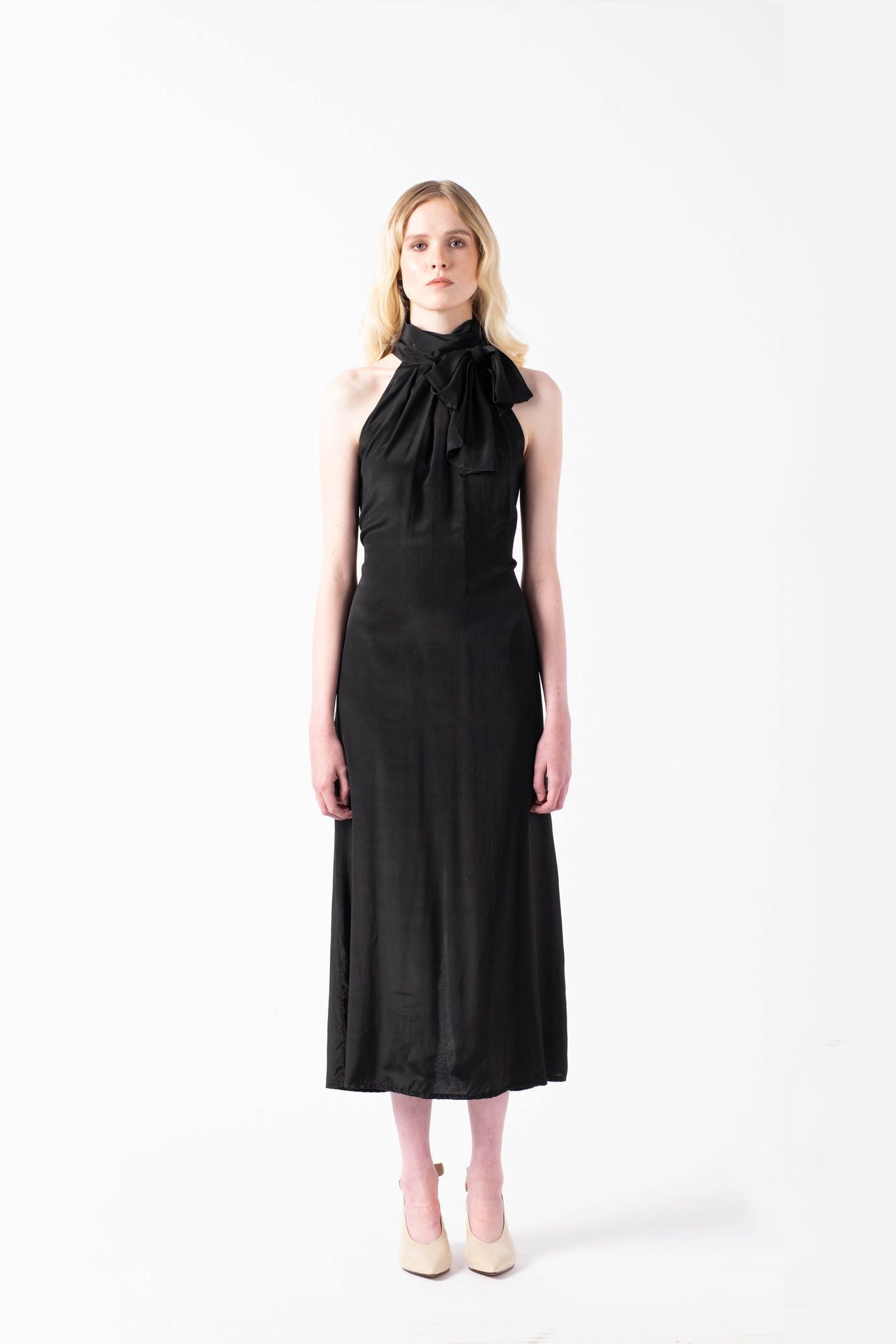 Bow Halter Dress (Black )